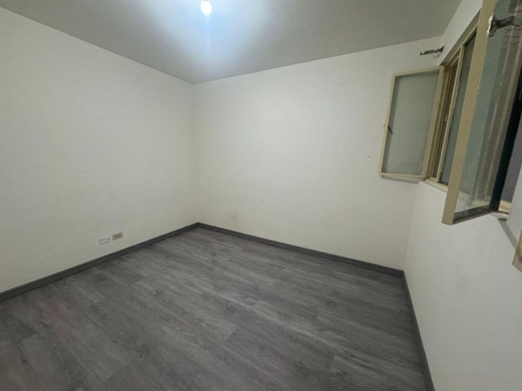 Casa de 11 alcobas en venta en Los Sauses, Bogotá, 266 m² · foto 14 de 19