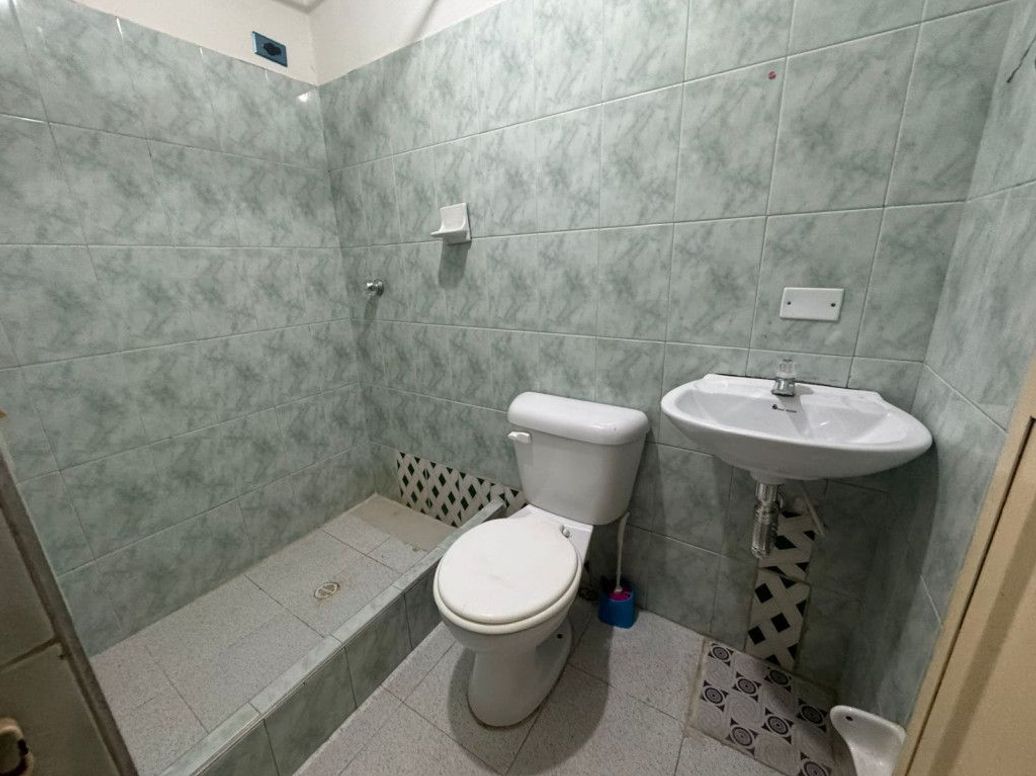 Casa de 11 alcobas en venta en Los Sauses, Bogotá, 266 m² · foto 6 de 19