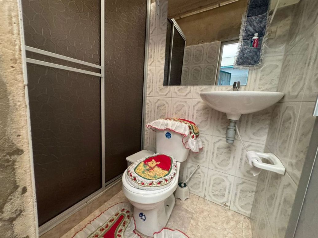 Casa de 11 alcobas en venta en Los Sauses, Bogotá, 266 m² · foto 18 de 19