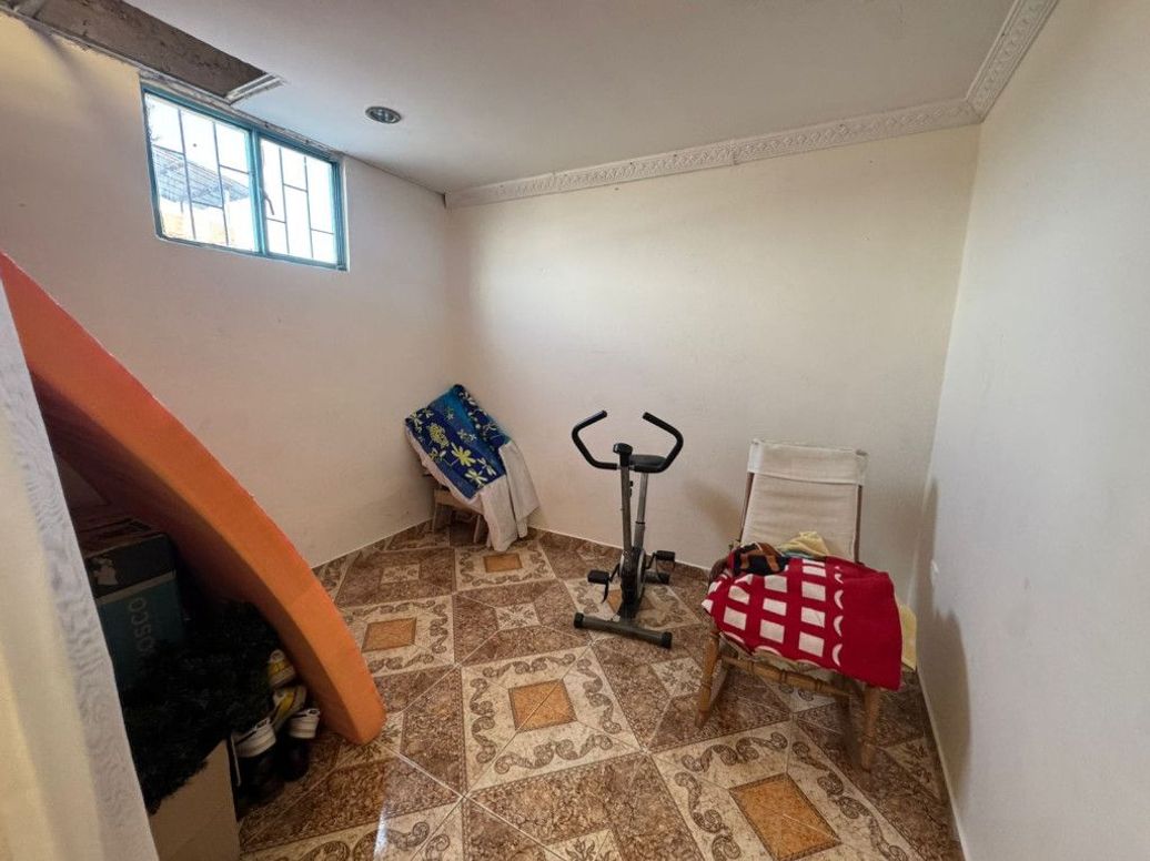 Casa de 11 alcobas en venta en Los Sauses, Bogotá, 266 m² · foto 17 de 19