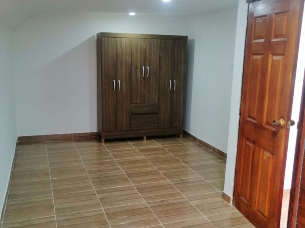 Apartamento de 4 alcobas en venta en Rincon Del Chicó, Bogotá, 260 m² · foto 20 de 20