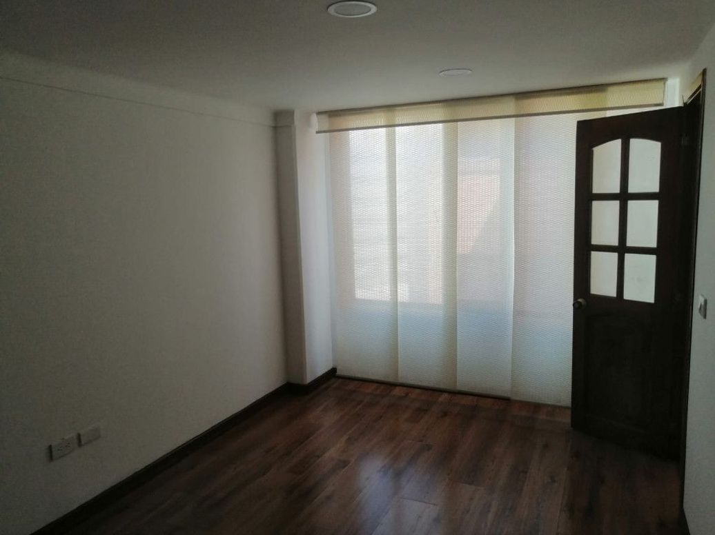 Apartamento de 4 alcobas en venta en Rincon Del Chicó, Bogotá, 260 m² · foto 13 de 20