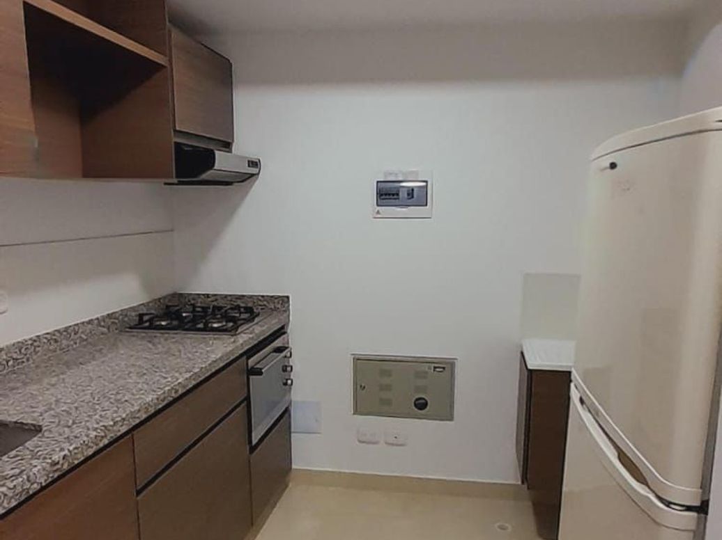 Apartaestudio en arriendo en Cjr Dos Torres 170, Bogotá, 37 m² · foto 17 de 20