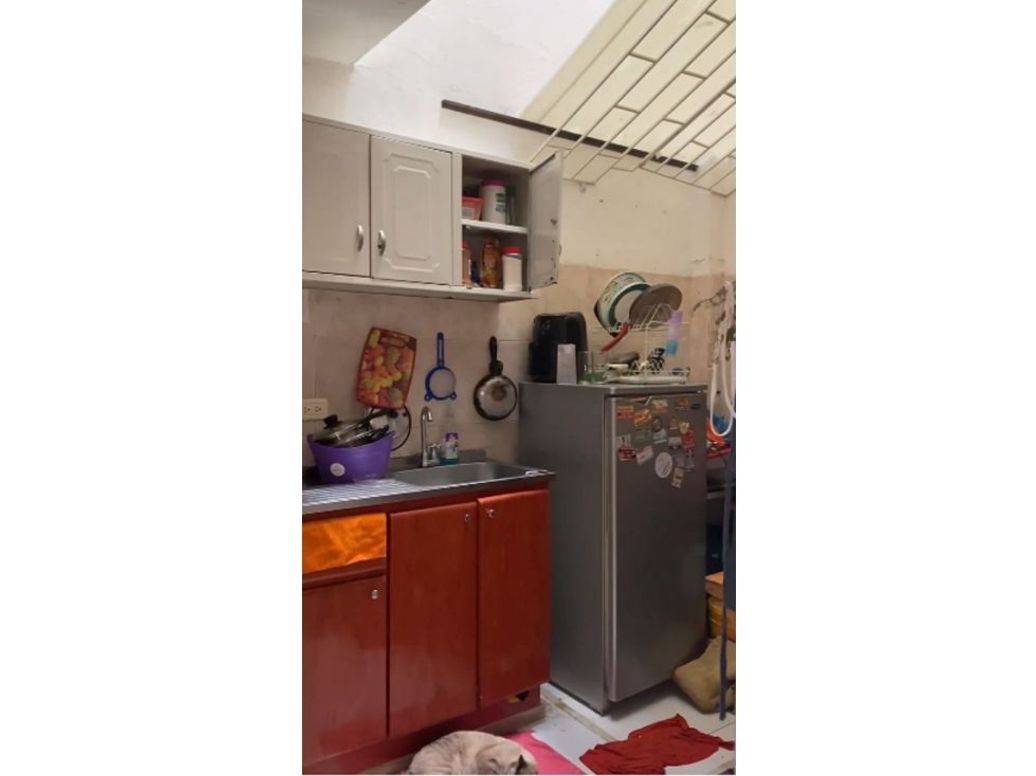 Casa de 11 alcobas en venta en El Rincon, Bogotá, 66 m² · foto 8 de 13