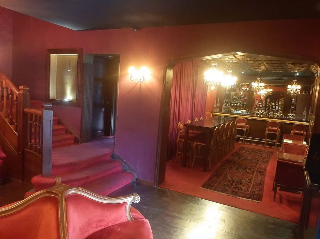 Casa de 1 alcoba en venta en Quinta Camacho, Bogotá, 615 m² · foto 9 de 10