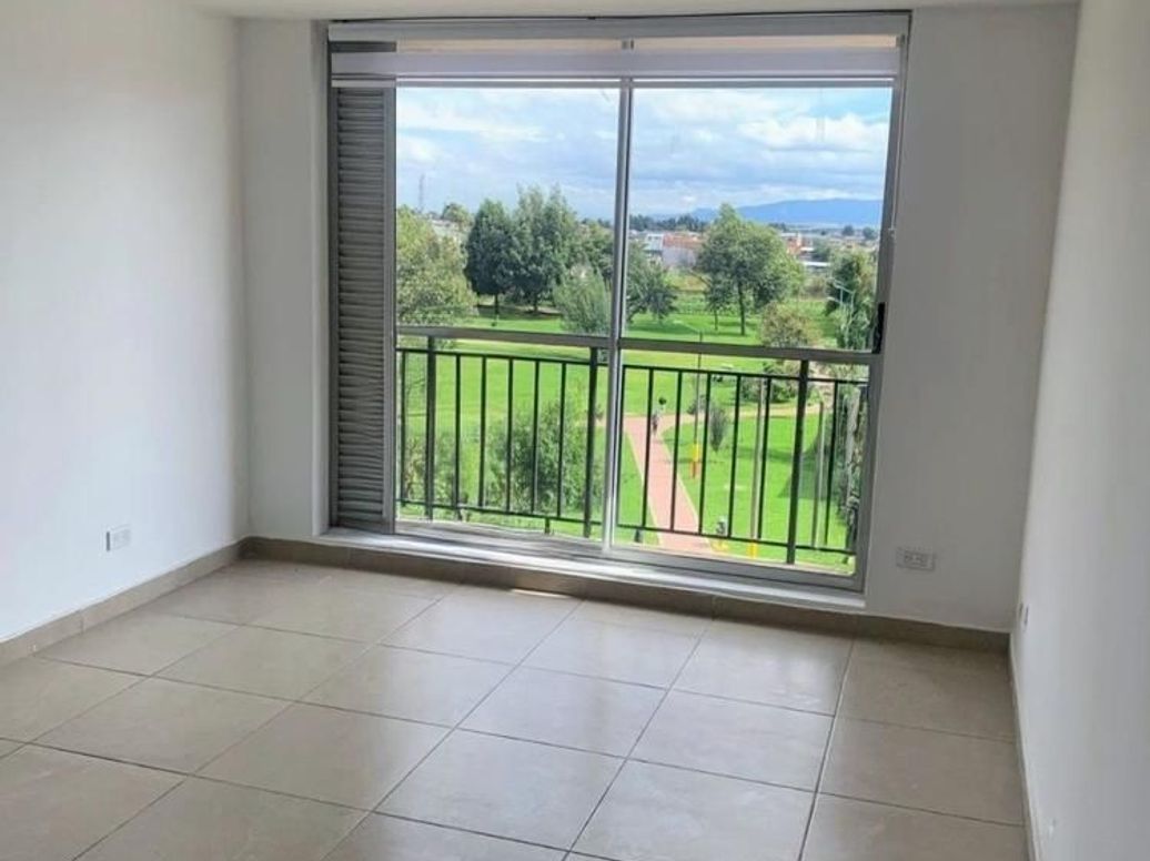Apartamento de 2 alcobas en venta en Almagrario, Bogotá, 36 m² · foto 3 de 20
