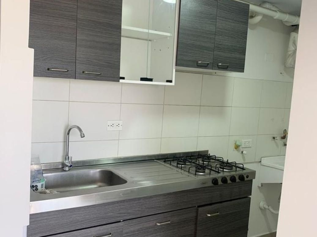 Apartamento de 2 alcobas en venta en Almagrario, Bogotá, 36 m² · foto 8 de 20