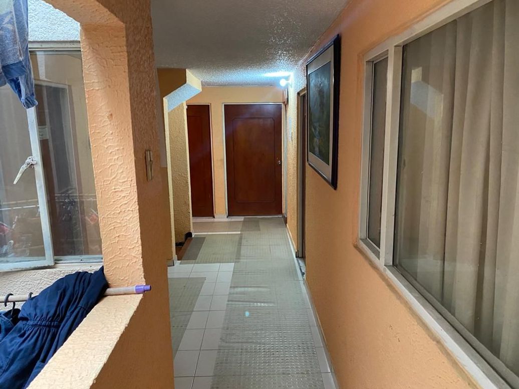 Casa de 10 alcobas en venta en Villa Nueva, Bogotá, 80 m² · foto 4 de 6