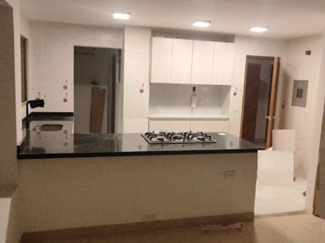 Apartamento de 3 alcobas en venta en La Carolina, Bogotá, 119 m² · foto 8 de 19