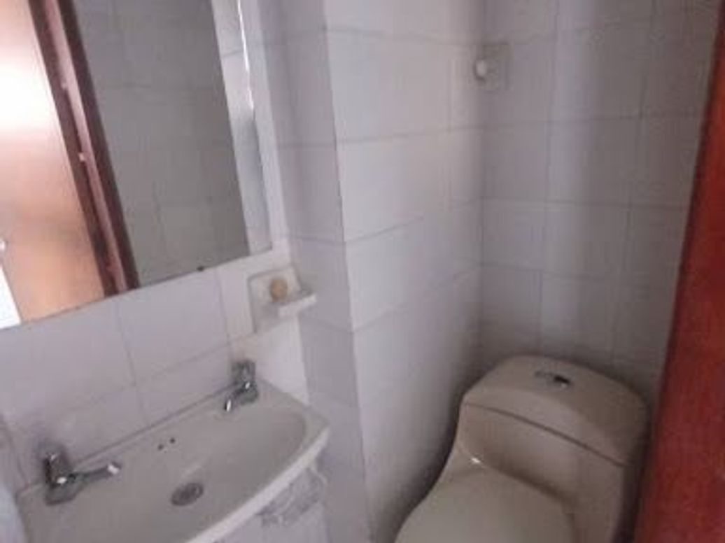 Apartamento de 3 alcobas en venta en La Carolina, Bogotá, 119 m² · foto 11 de 19