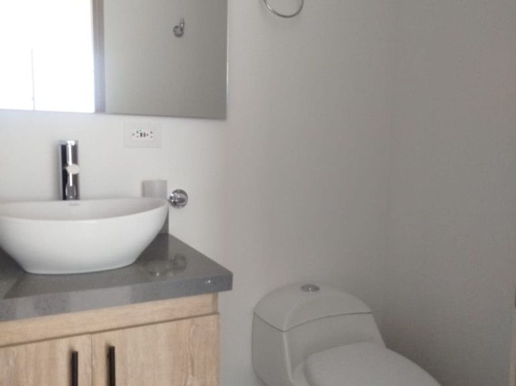 Apartamento de 1 alcoba en venta en Chapinero Norte, Bogotá, 29 m² · foto 6 de 11