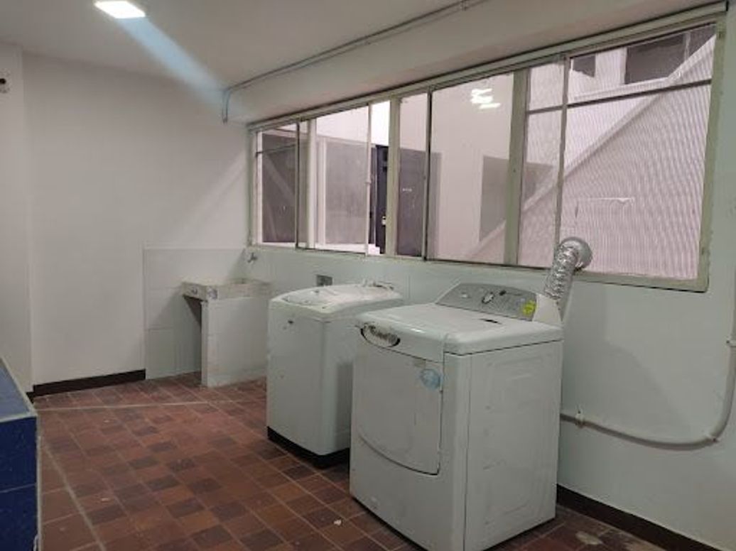 Apartaestudio en arriendo en Ciudad Kennedy Central, Bogotá, 22 m² · foto 6 de 10