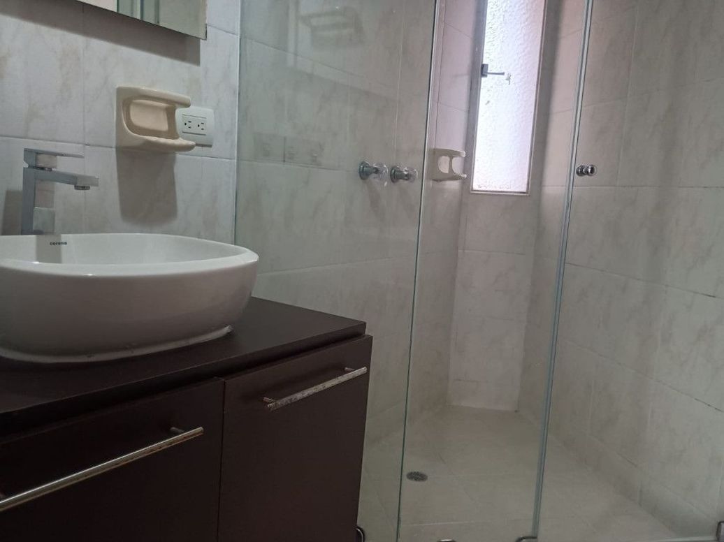 Apartamento de 3 alcobas en venta en Molinos Norte, Bogotá, 134 m² · foto 7 de 18