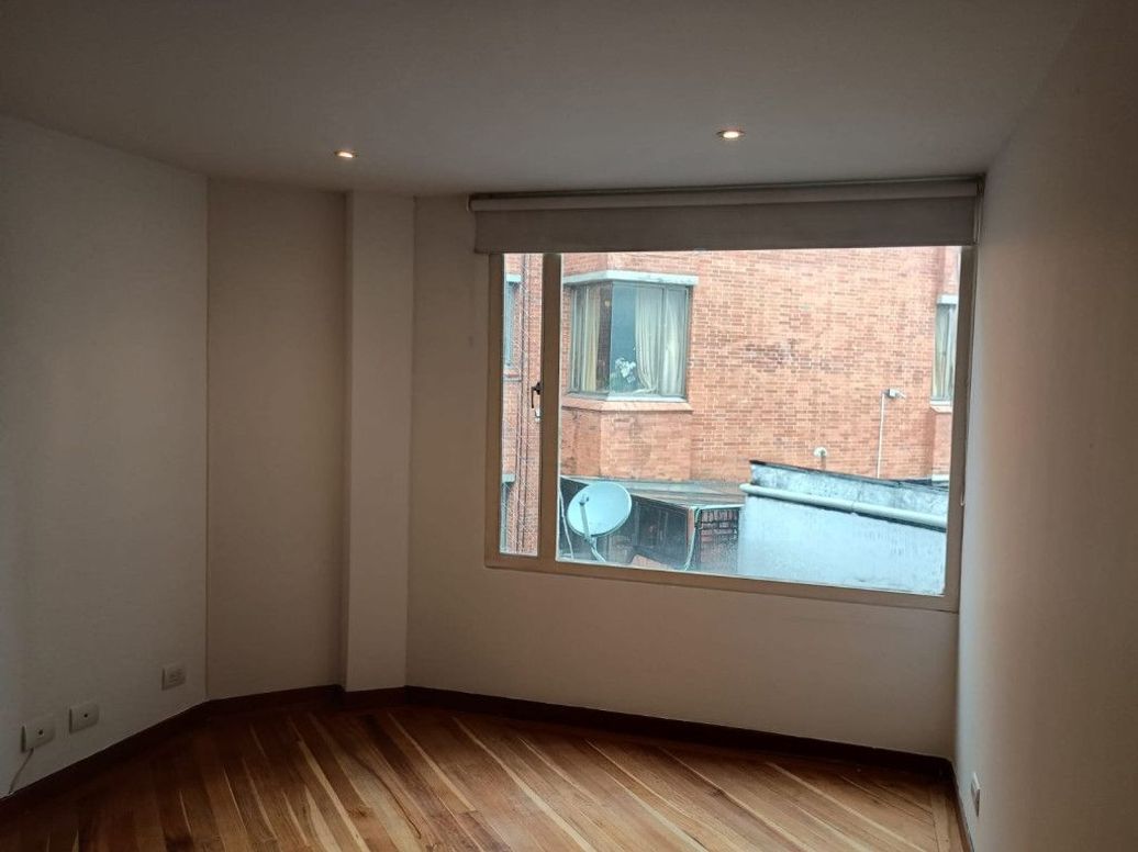 Apartamento de 3 alcobas en venta en Molinos Norte, Bogotá, 134 m² · foto 11 de 18