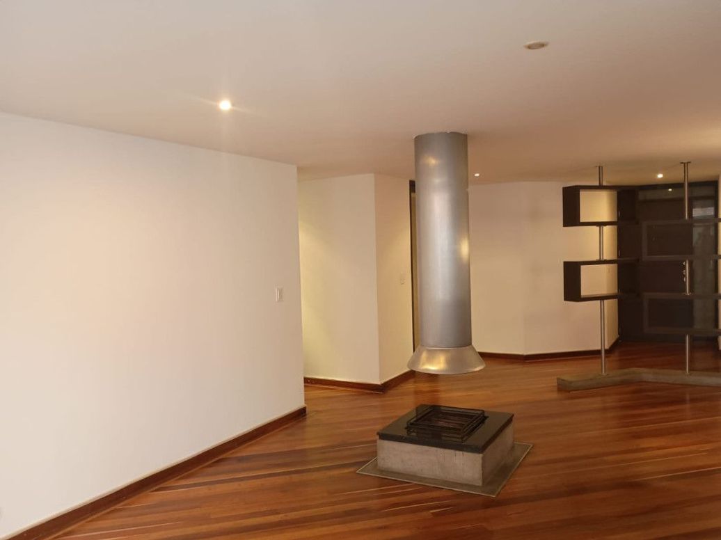 Apartamento de 3 alcobas en venta en Molinos Norte, Bogotá, 134 m² · foto 14 de 18