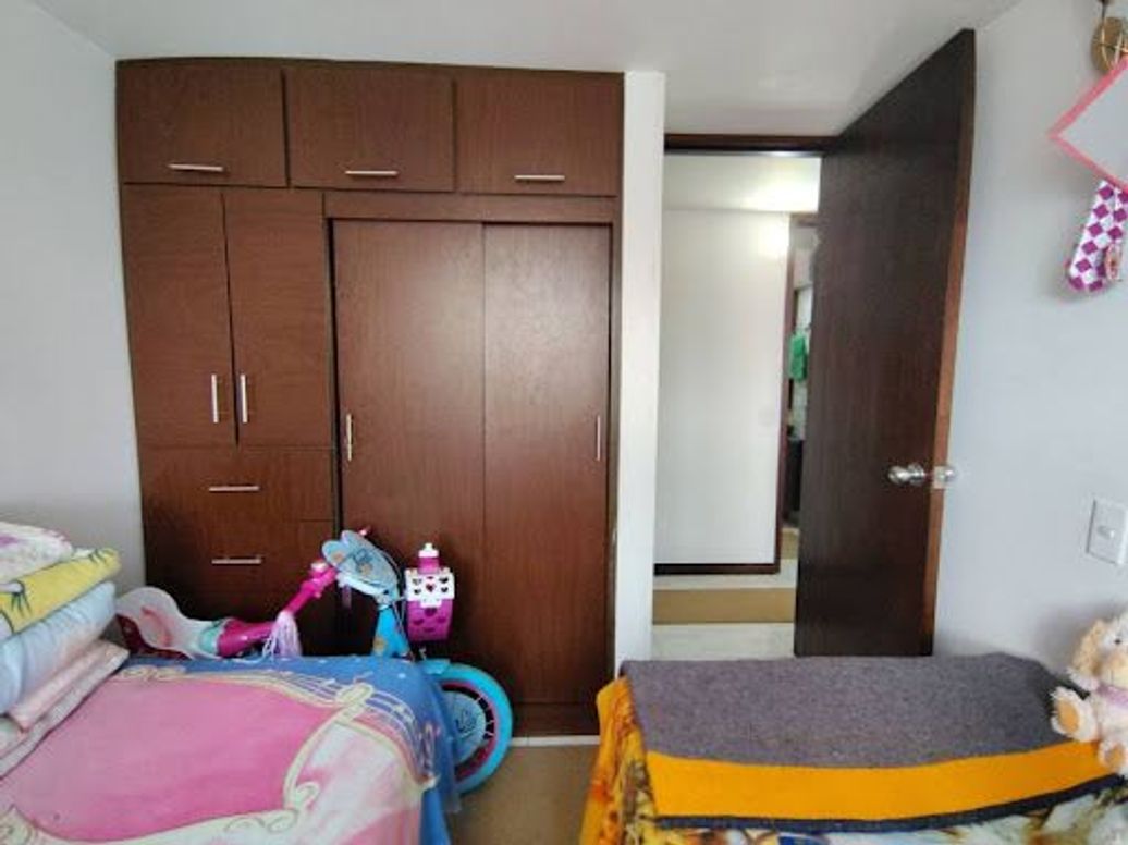 Apartamento de 3 alcobas en venta en Peñon Del Cortijo, Bogotá, 62 m² · foto 11 de 17
