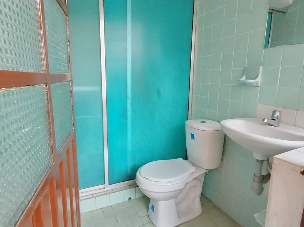 Casa de 10 alcobas en venta en Carvajal, Bogotá, 150 m² · foto 7 de 20