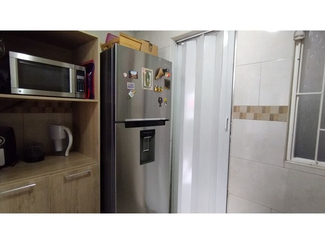Apartamento de 3 alcobas en venta en Teusaquillo, Bogotá, 73 m² · foto 8 de 20
