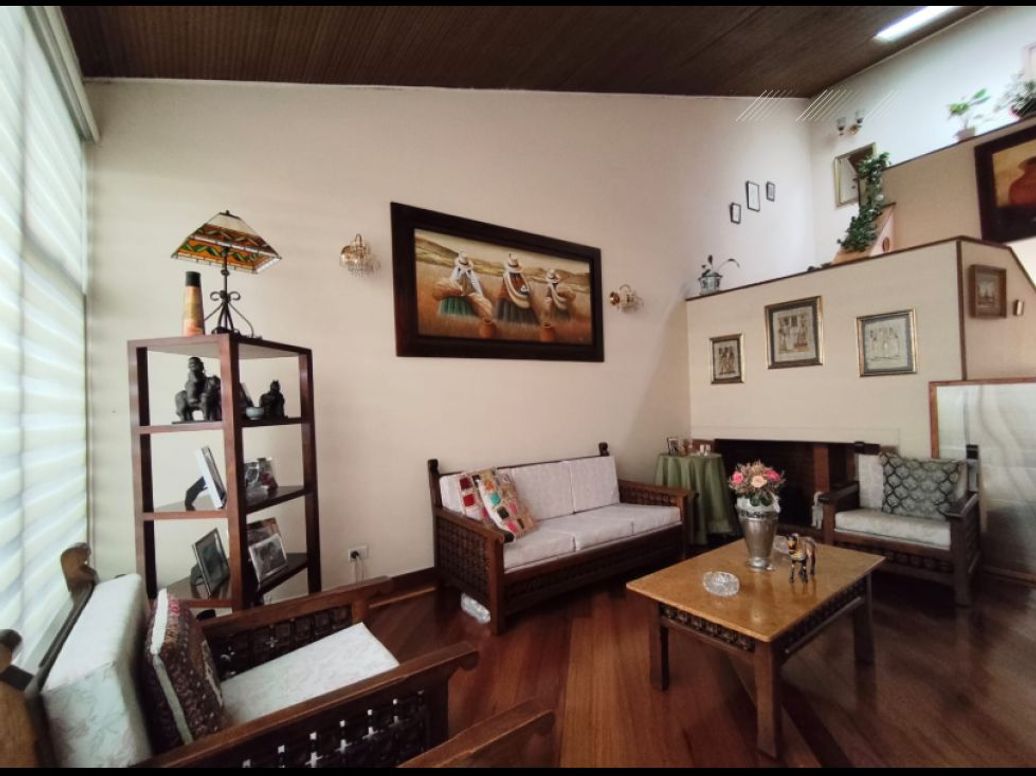 Casa de 4 alcobas en venta en Modelia, Bogotá, 200 m² · foto 2 de 20