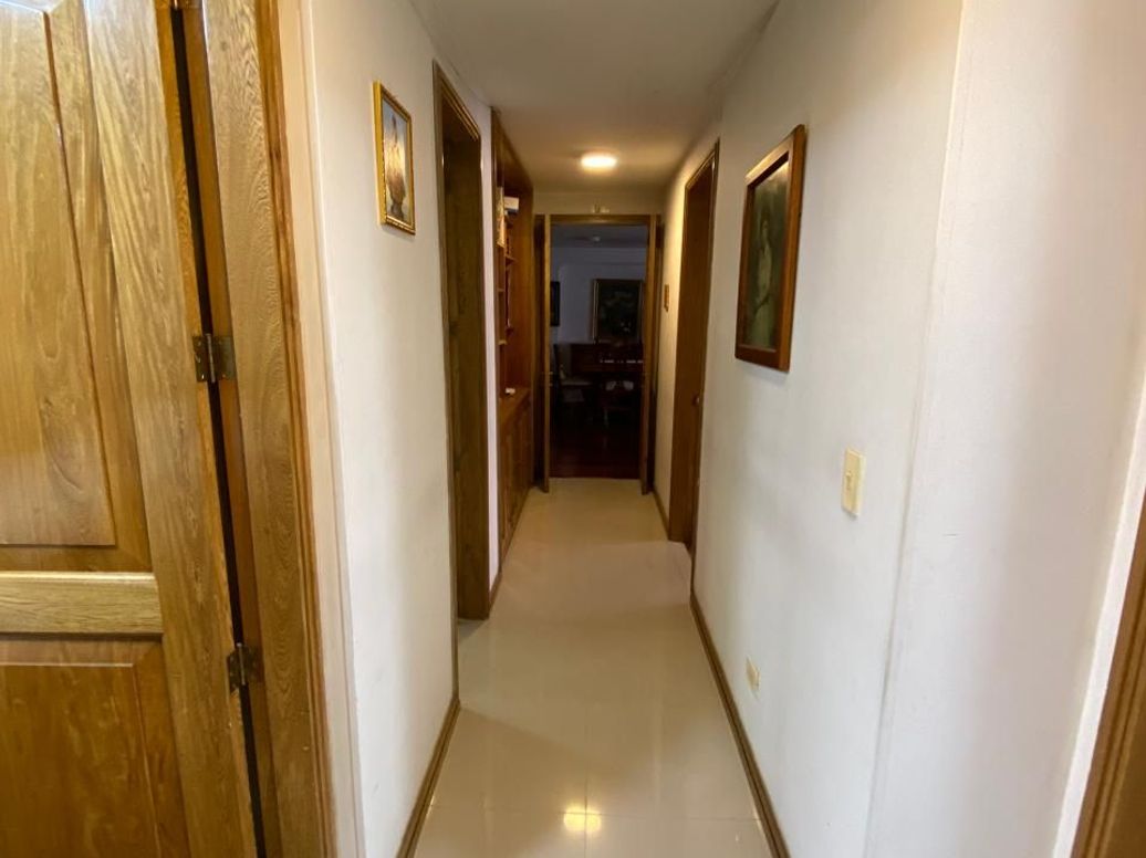 Apartamento de 3 alcobas en venta en Escuela De Infantería, Bogotá, 103 m² · foto 6 de 20