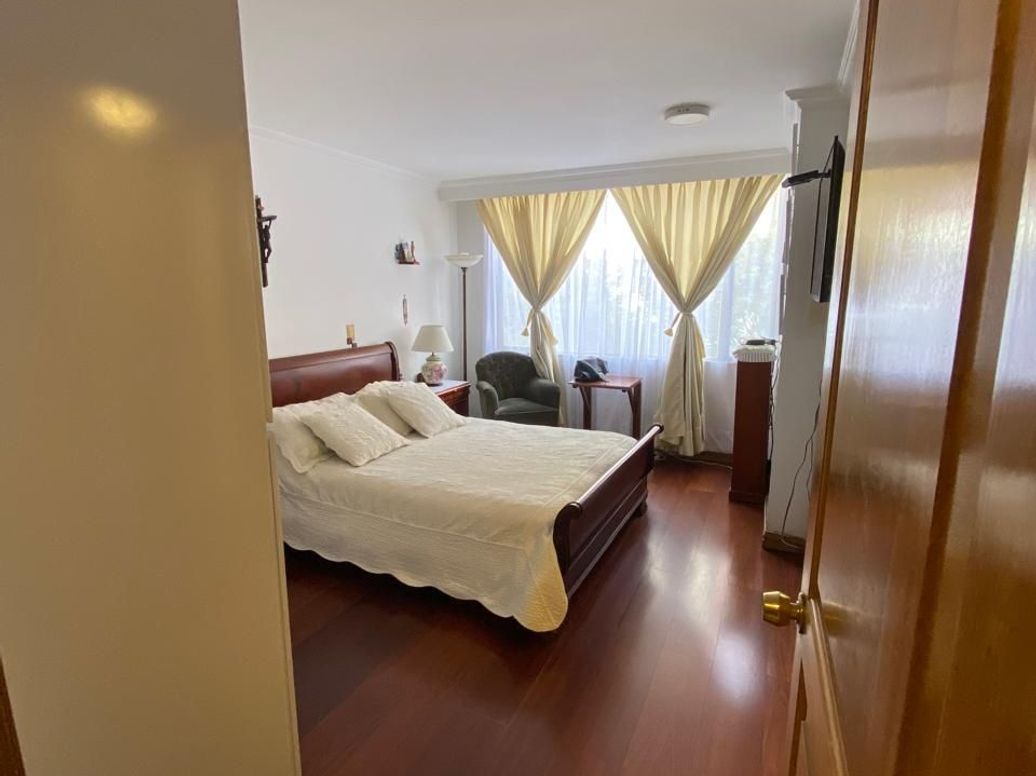 Apartamento de 3 alcobas en venta en Escuela De Infantería, Bogotá, 103 m² · foto 9 de 20