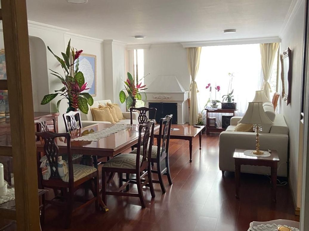 Apartamento de 3 alcobas en venta en Escuela De Infantería, Bogotá, 103 m² · foto 3 de 20