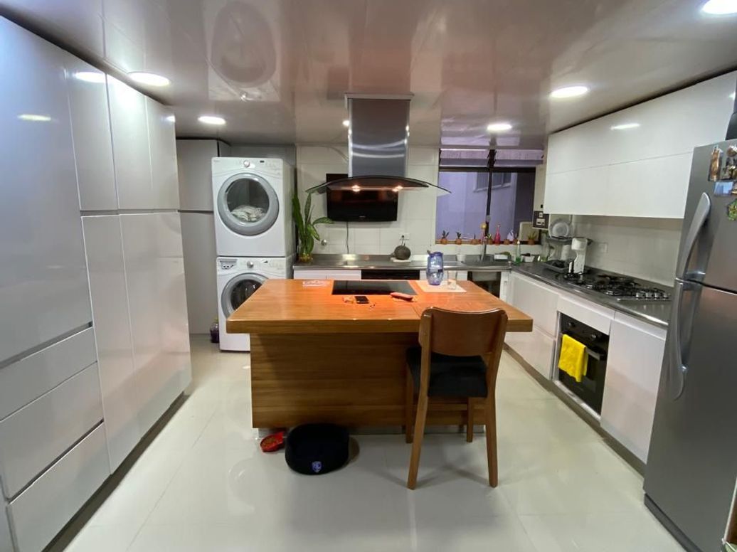 Apartamento de 3 alcobas en venta en Escuela De Infantería, Bogotá, 103 m² · foto 16 de 20