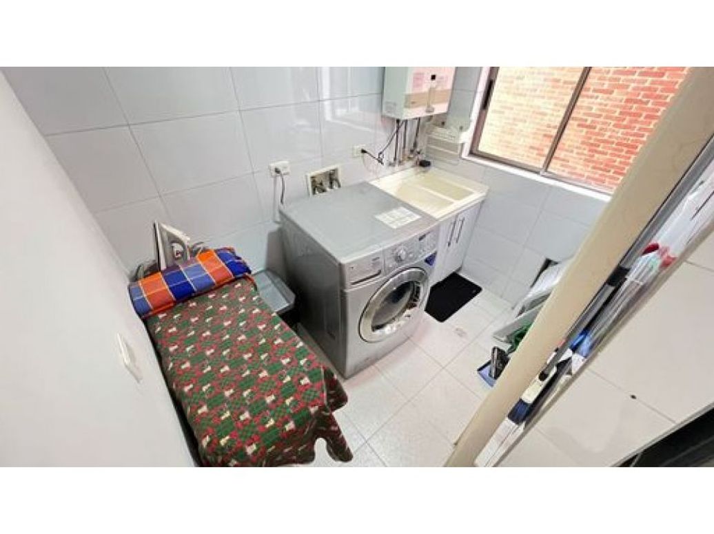Apartamento de 3 alcobas en venta en Modelia, Bogotá, 106 m² · foto 4 de 20