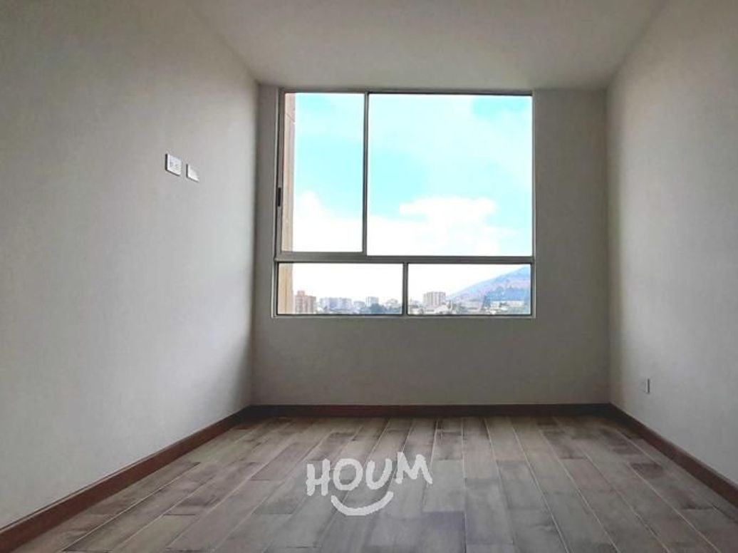 Apartamento de 1 alcoba en venta en El Redil, Bogotá, 35 m² · foto 2 de 20