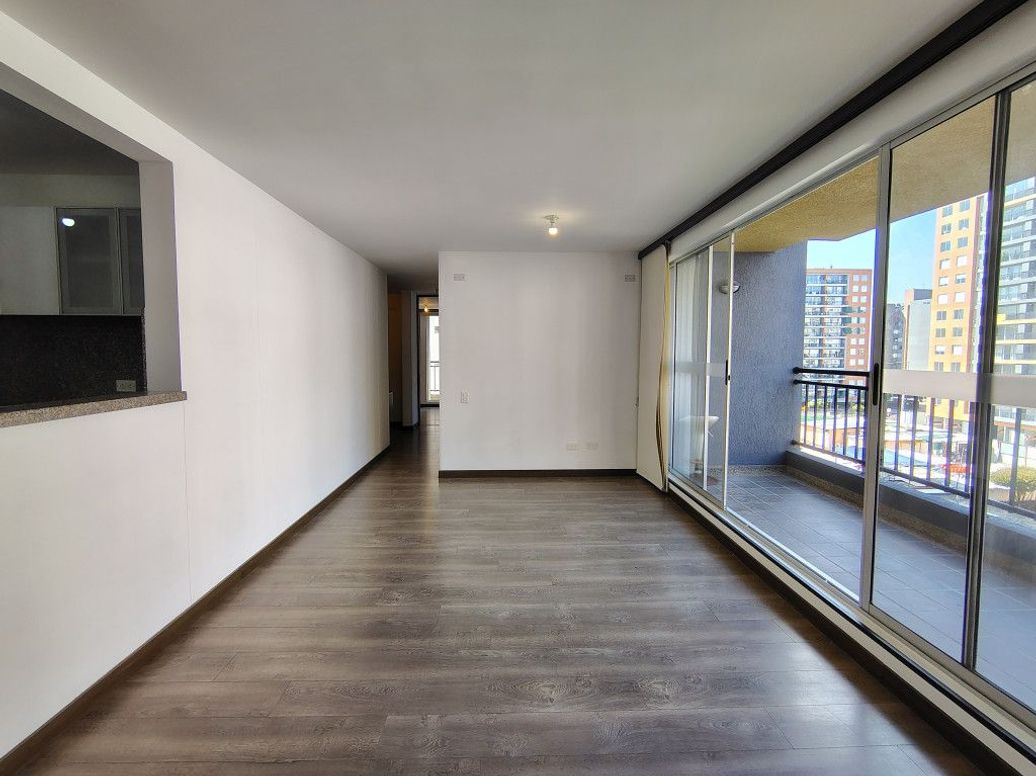 Apartamento de 3 alcobas en venta en El Dorado, Bogotá, 95 m² · foto 2 de 20