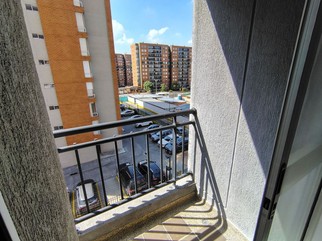 Apartamento de 3 alcobas en venta en El Dorado, Bogotá, 95 m² · foto 17 de 20