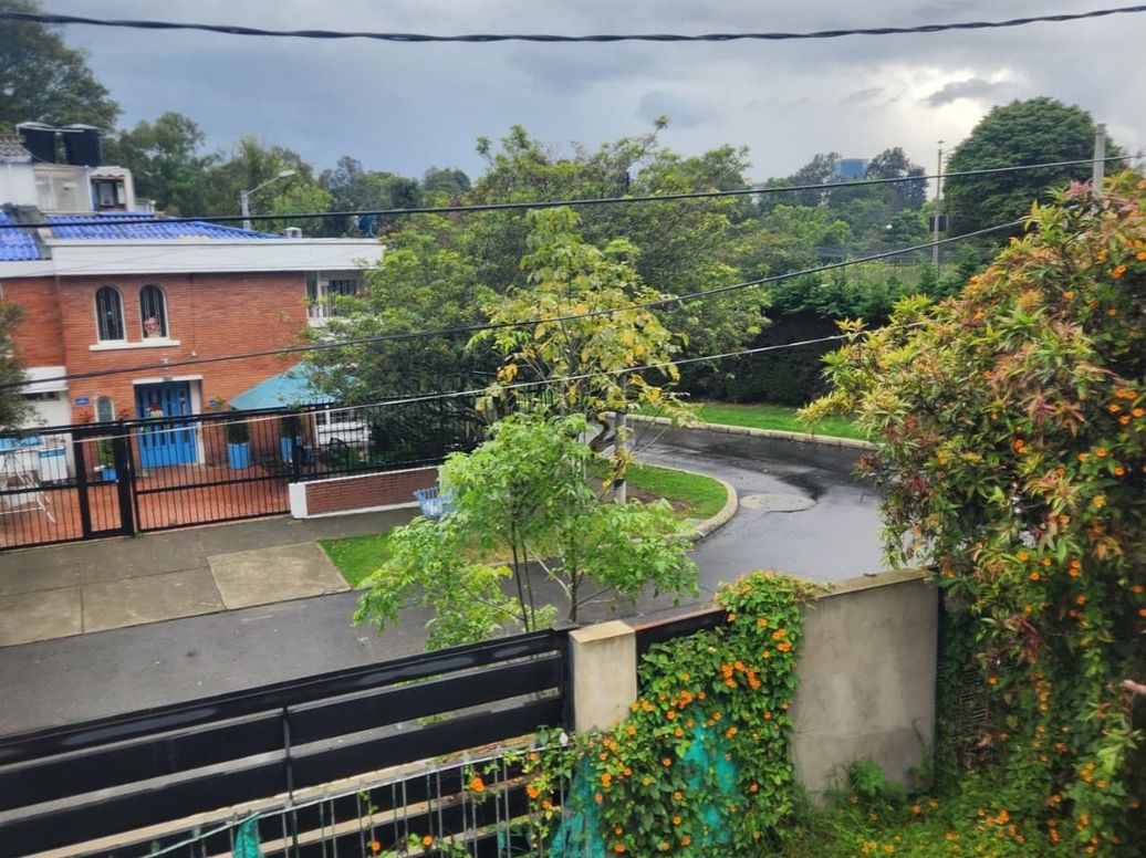 Casa de 4 alcobas en venta en Niza, Bogotá, 450 m² · foto 13 de 13