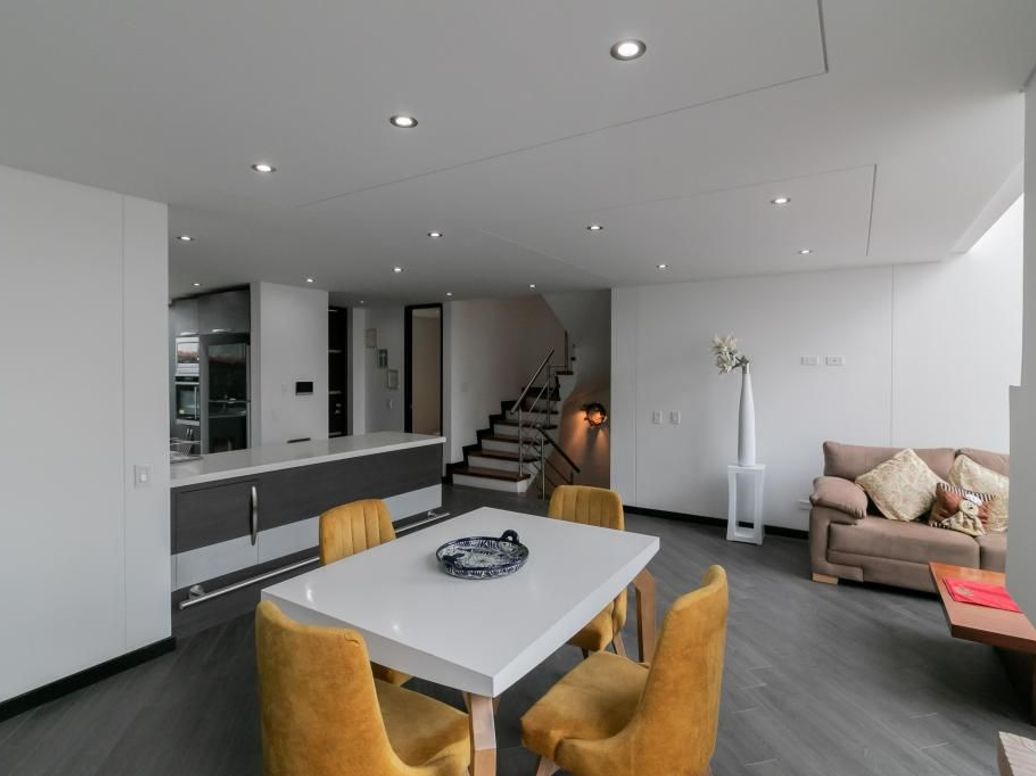 Casa de 3 alcobas en venta en Niza Suba, Bogotá, 250 m² · foto 3 de 20