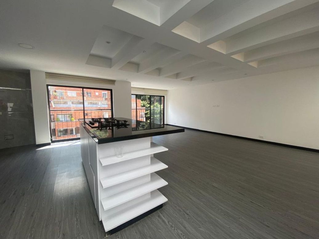 Apartamento en arriendo en Emaus, Bogotá · foto 3 de 20