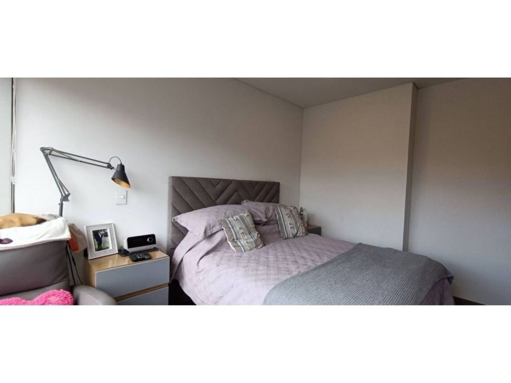 Apartamento de 3 alcobas en venta en Modelia, Bogotá, 108 m² · foto 9 de 16