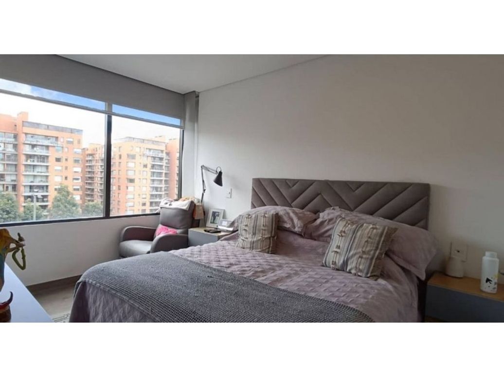 Apartamento de 3 alcobas en venta en Modelia, Bogotá, 108 m² · foto 10 de 16
