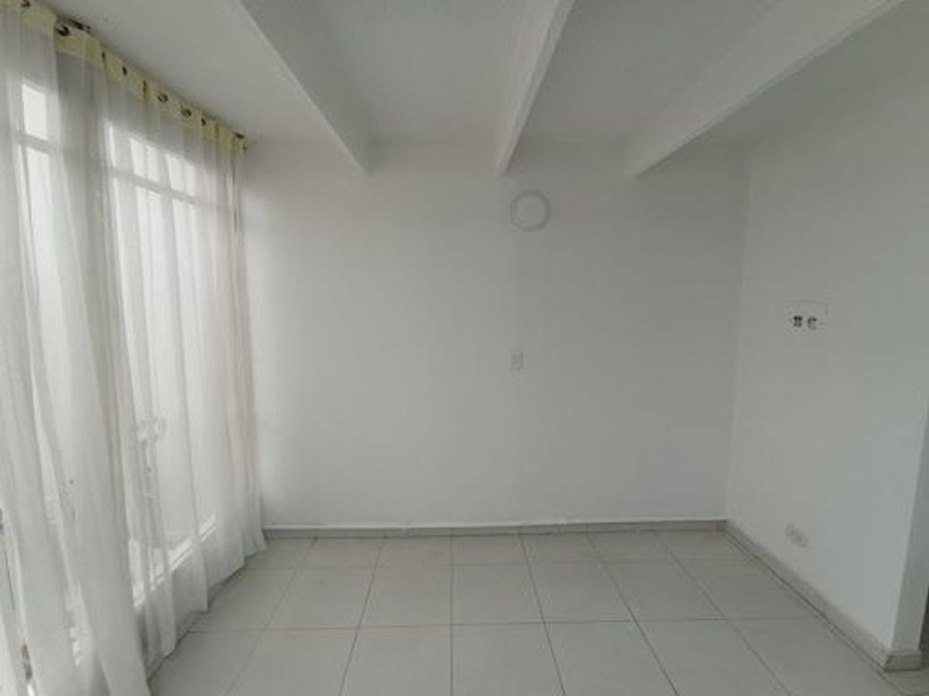 Casa de 4 alcobas en venta en Villas De Granada, Bogotá, 74 m² · foto 16 de 18