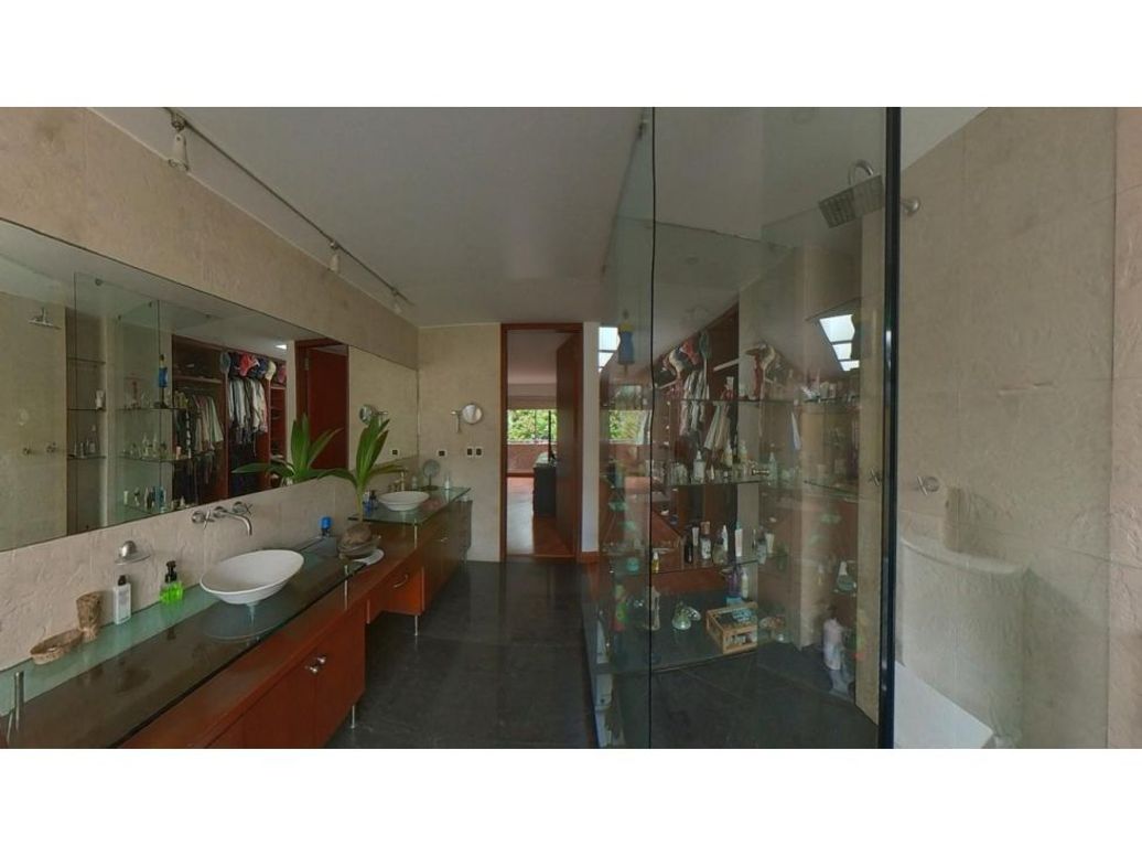 Casa de 3 alcobas en venta en Santa Margarita, Bogotá, 300 m² · foto 17 de 20