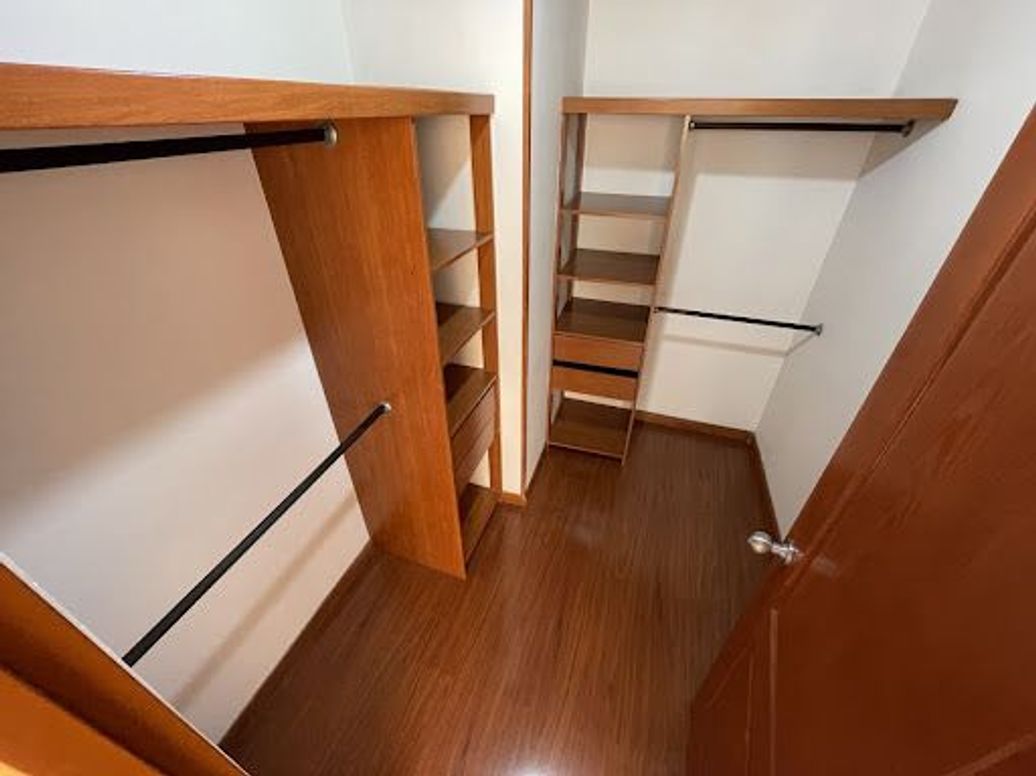 Apartamento de 3 alcobas en venta en Cedritos, Bogotá, 80 m² · foto 9 de 19