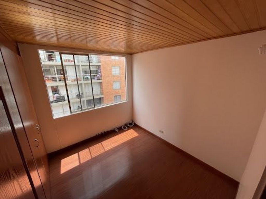 Apartamento de 3 alcobas en venta en Cedritos, Bogotá, 80 m² · foto 11 de 19