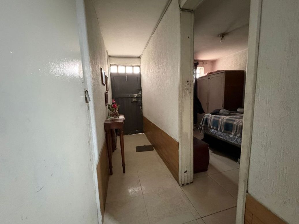 Casa de 10 alcobas en venta en Abraham Lincoln, Bogotá, 296 m² · foto 4 de 20