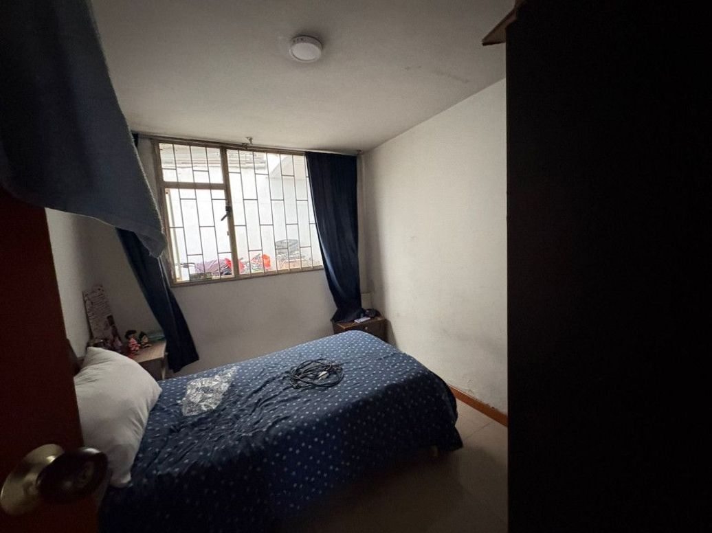 Casa de 10 alcobas en venta en Abraham Lincoln, Bogotá, 296 m² · foto 18 de 20