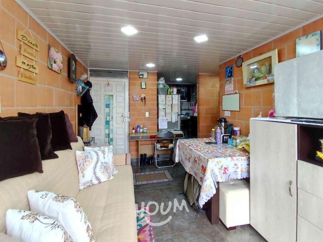 Apartamento de 3 alcobas en venta en Gualoche, Bogotá, 49 m² · foto 3 de 20