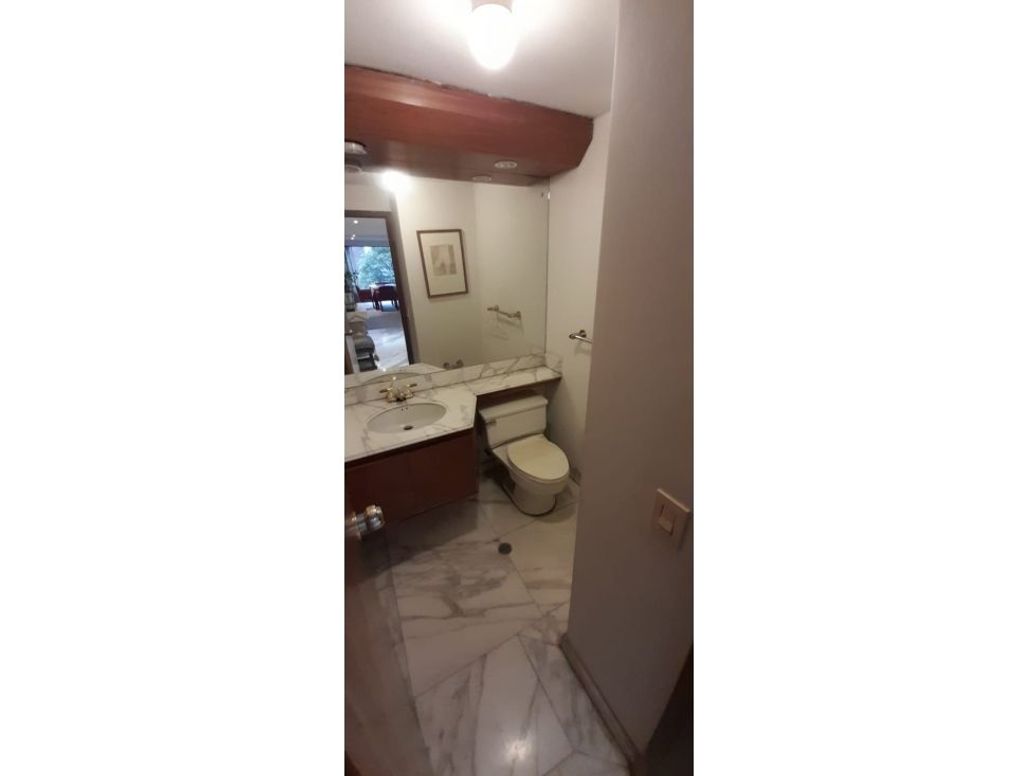 Apartamento de 4 alcobas en venta en Chico, Bogotá, 264 m² · foto 14 de 20