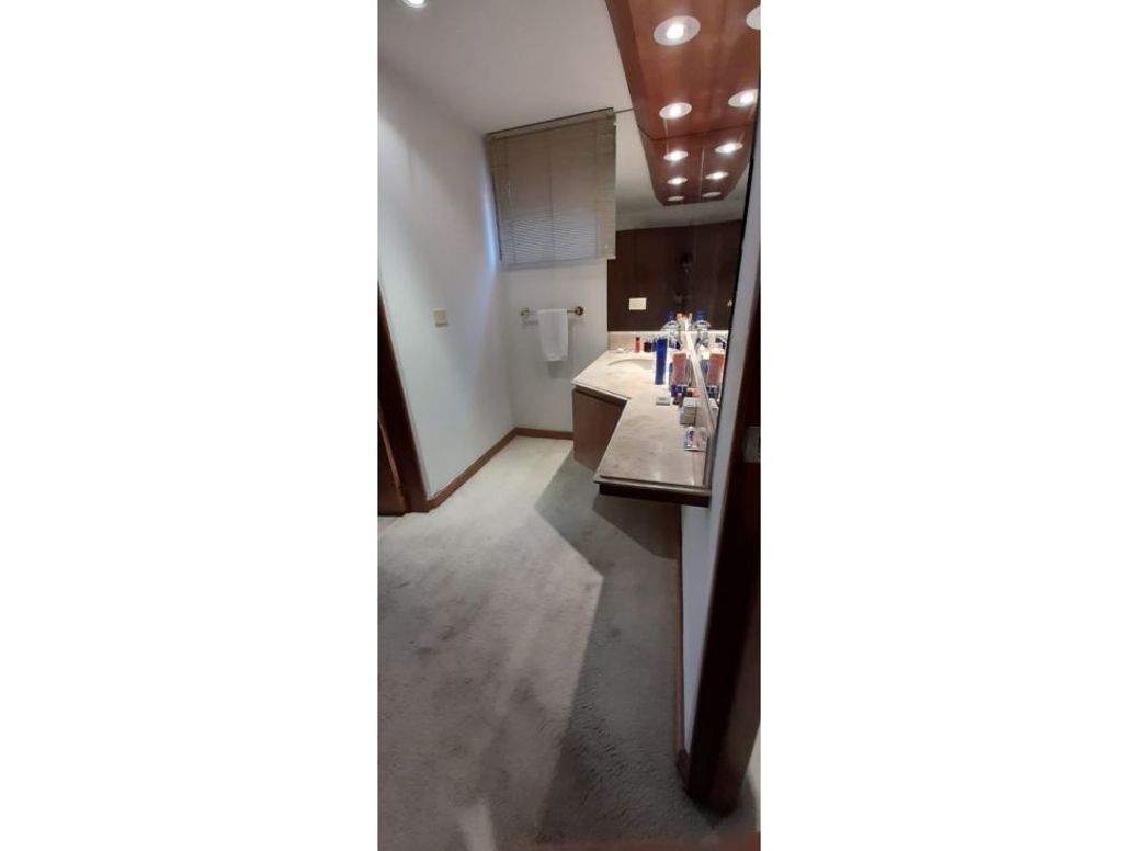 Apartamento de 4 alcobas en venta en Chico, Bogotá, 264 m² · foto 18 de 20