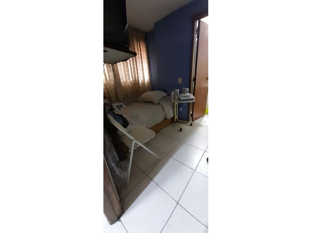 Apartamento de 4 alcobas en venta en Chico, Bogotá, 264 m² · foto 13 de 20