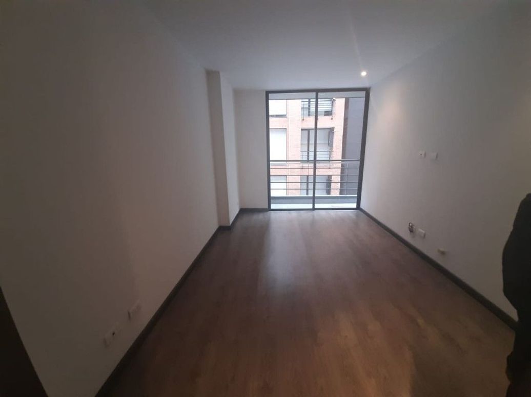Apartamento de 2 alcobas en venta en Bella Suiza, Bogotá, 80 m² · foto 9 de 16