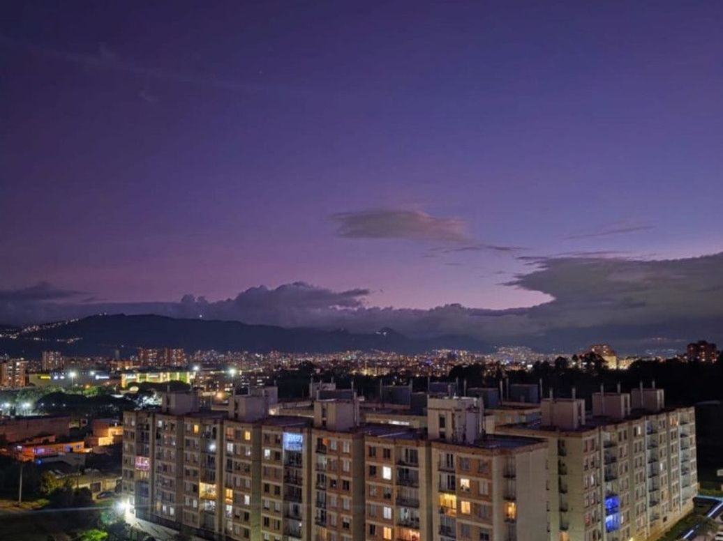 Apartamento de 3 alcobas en venta en El Plan, Bogotá, 100 m² · foto 11 de 13