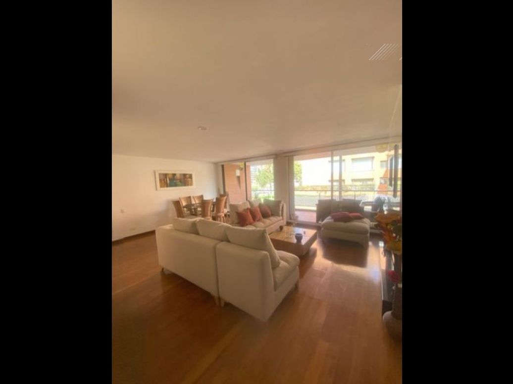 Apartamento de 3 alcobas en venta en La Esperanza Norte, Bogotá, 157 m² · foto 6 de 20