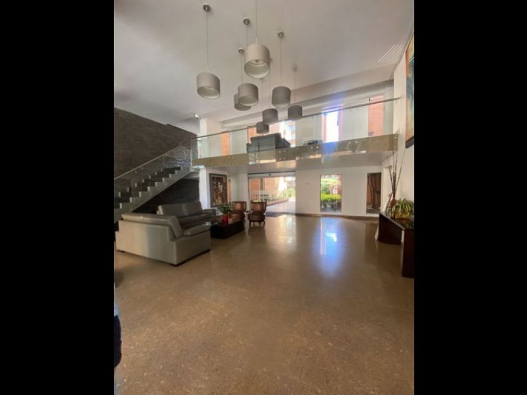 Apartamento de 3 alcobas en venta en La Esperanza Norte, Bogotá, 157 m² · foto 9 de 20